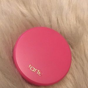 Tarte blush